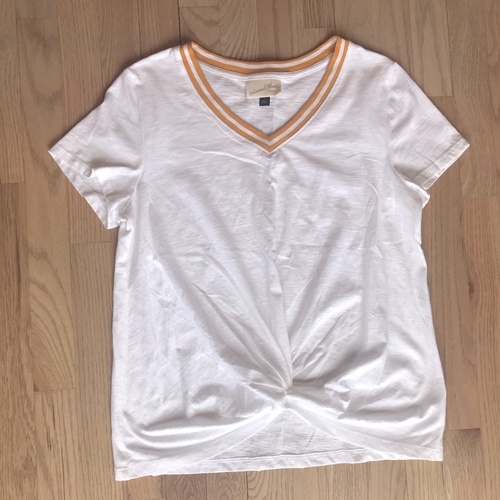 V neck tee